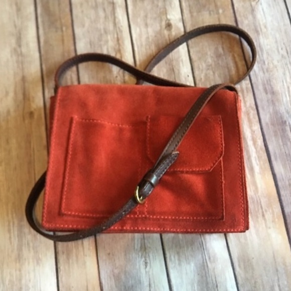 Madewell Handbags - LAST CHANCE🌻Madewell Orange Suede Crossbody Bag